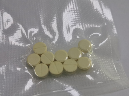 ফার্মাসিউটিক্যাল গ্রেড GS 441524 FIP ওরাল পিলস 99.5% মিনিট